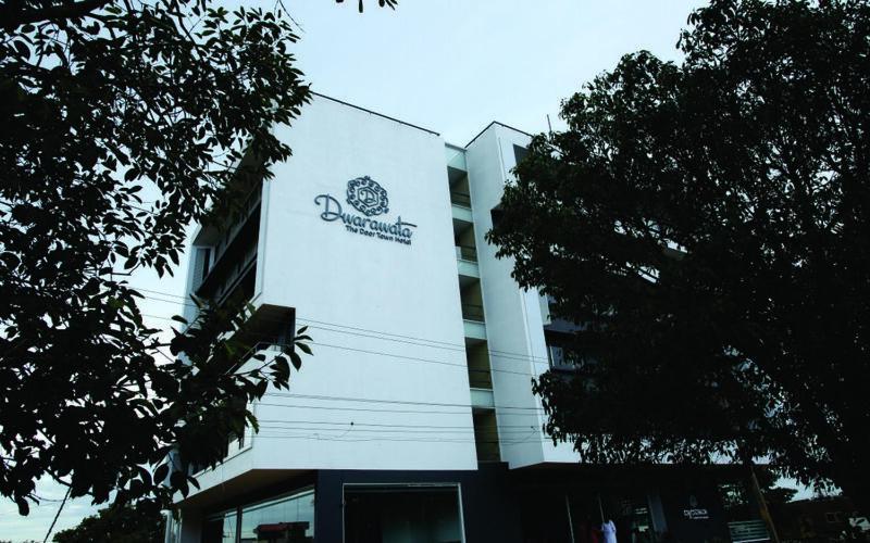 Hotel Dwarawata Dárvád Kültér fotó