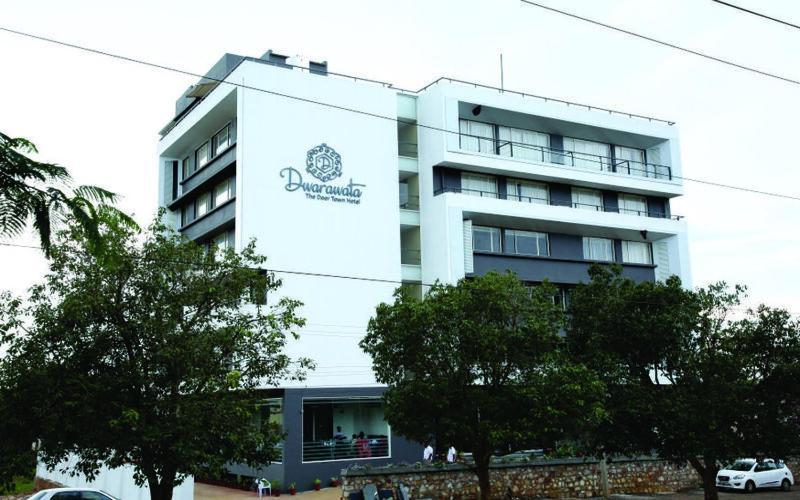 Hotel Dwarawata Dárvád Kültér fotó