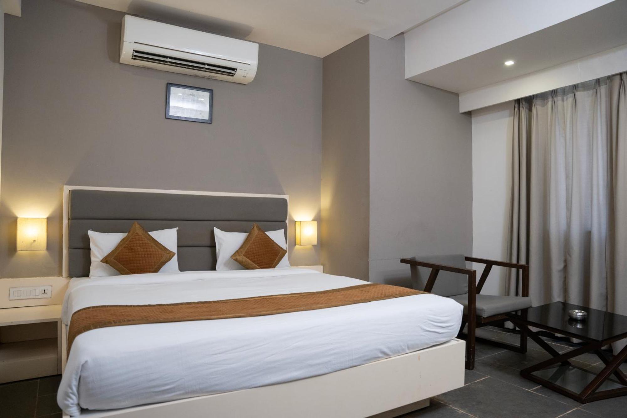Hotel Dwarawata Dárvád Kültér fotó